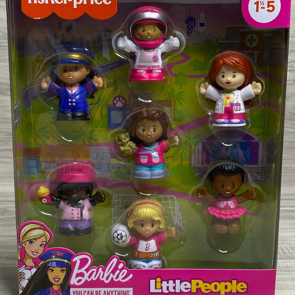 Fisher Price Little People Barbie Toy 7 Figures NEW